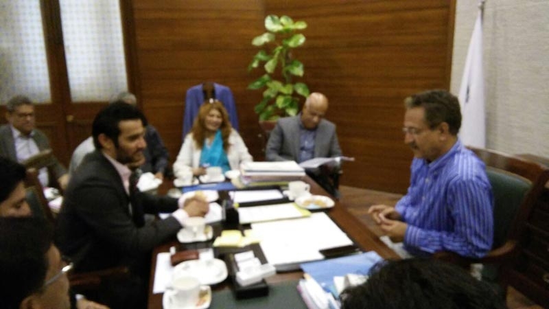 Meeting-with-waseem-akhtar-mayor-khi-14-2-2018(6)
